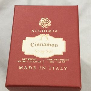 Alchemist Cinnamon Soap Set from Italy